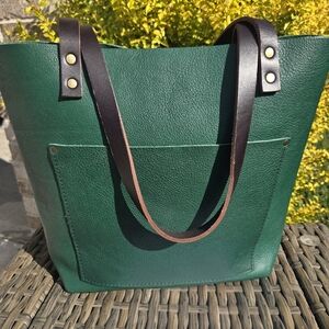 Portland Leather Goods Classic Medium Tote